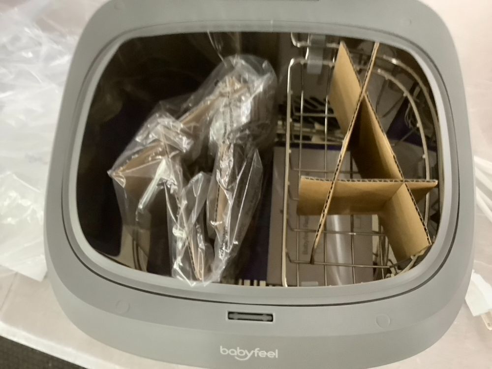 UV Light Sanitizer Box - Image 6 - Lot 154JF