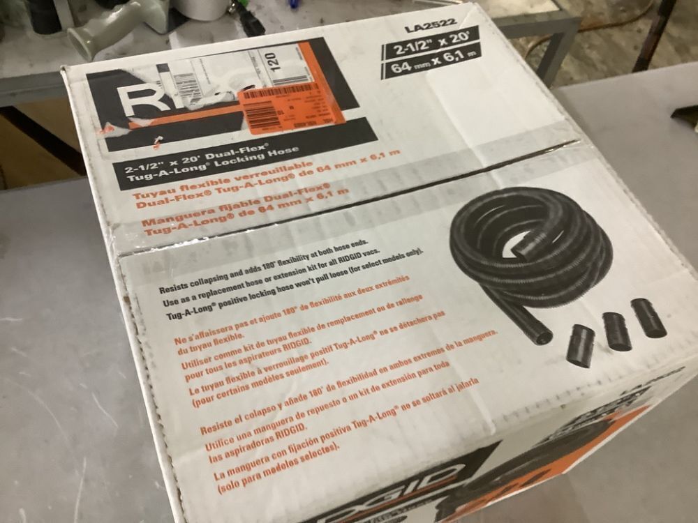 RIDGID 2-1/2 in. x 20 ft. LA2522 DUAL-FLEX Locking Vacuum Hose Kit for RIDGID Wet Dry Vacs - Image 3 - Lot 232JF