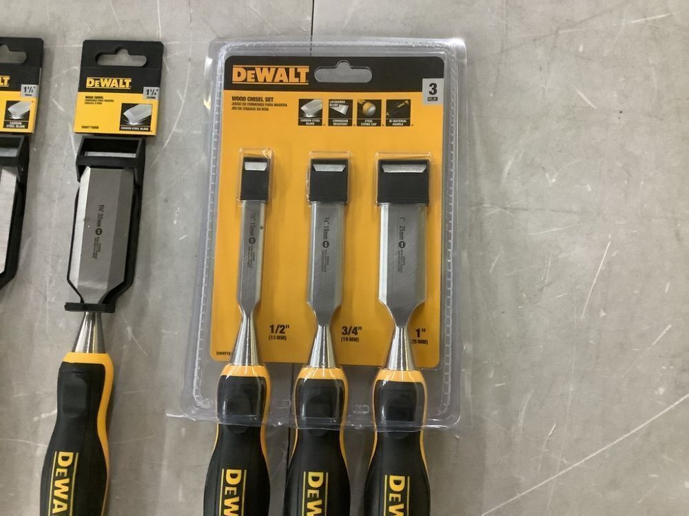 Lot of DEWALT Wood Chisels - Image 3 - Lot 246JF