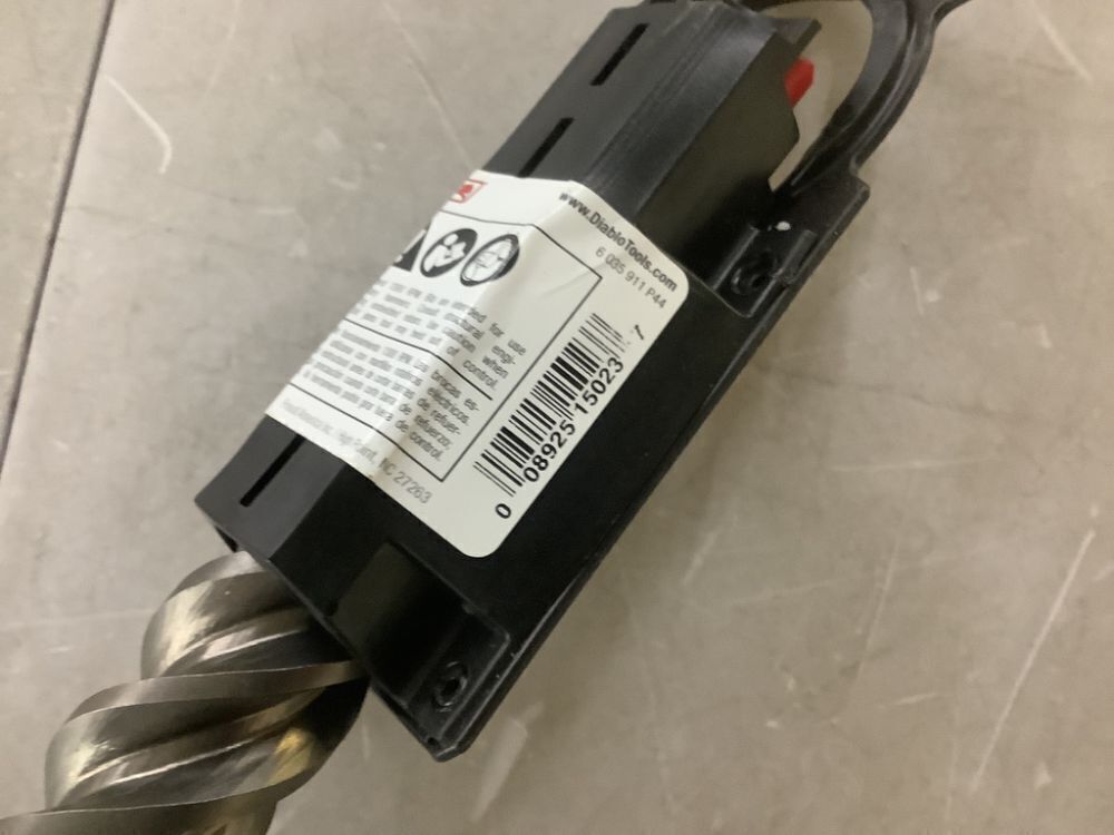 DIABLO 1-1/8 in. x 16 in. x 18 in. Rebar Demon SDS-Plus 4-Cutter Full Carbide Head Hammer Drill Bit - Image 4 - Lot 250JF