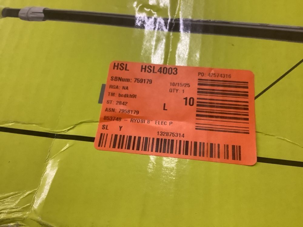 RYOBI 8 in. 6 Amp Pole Saw - Image 6 - Lot 333JF