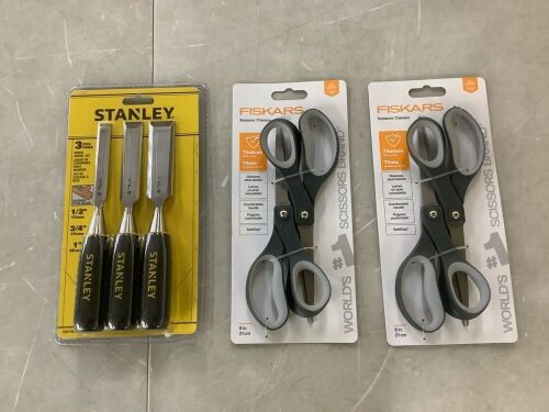 Stanley Wood Chisel Set & (2) Fiskars 2 Pack 8" Scissors - Lot 342JF