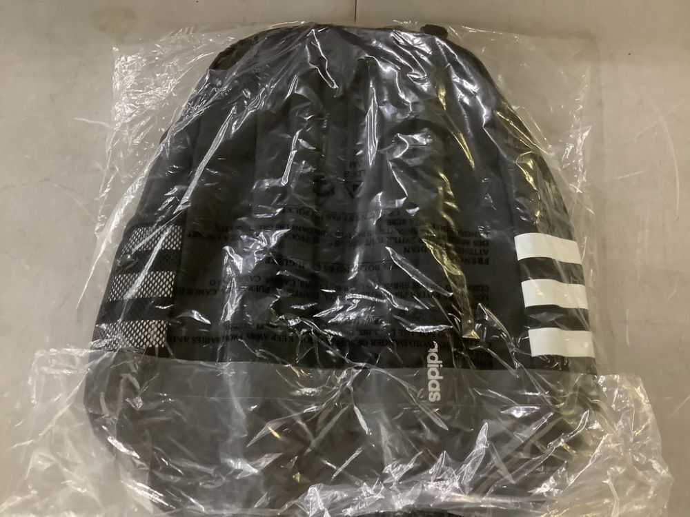 Adidas Youth Classic 3S Backpack - Image 4 - Lot 434JF