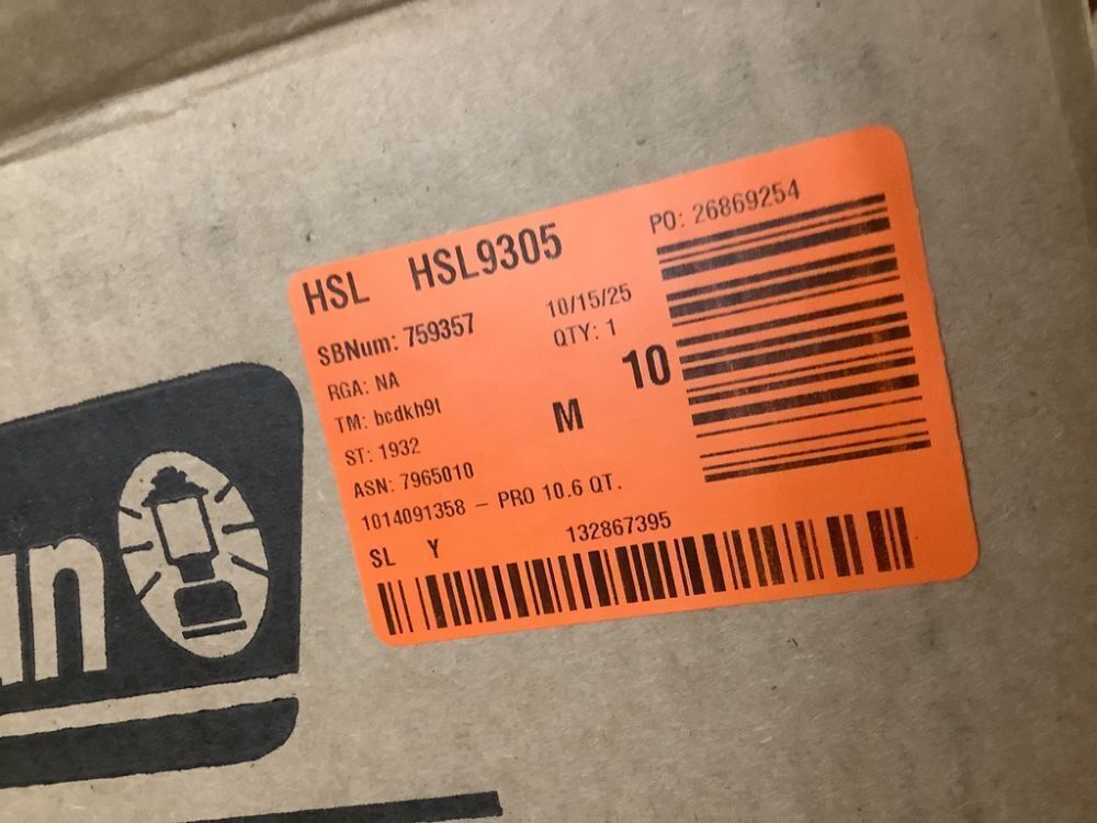 Coleman Pro 10.6 qt. (16-Can) Soft Cooler in Neptune - Image 4 - Lot 435JF