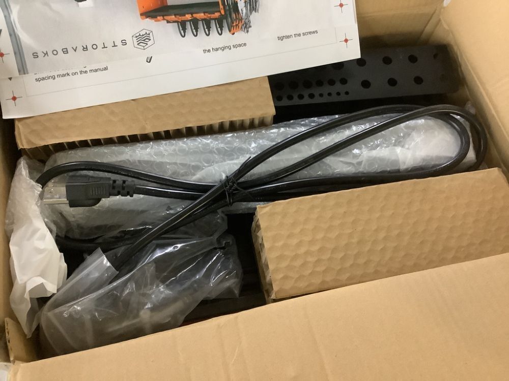 Sttoraboks 16 .6 in. Modular Power Tool Organizer with Charging Station, 150 lbs. Capacity - Image 3 - Lot 444JF