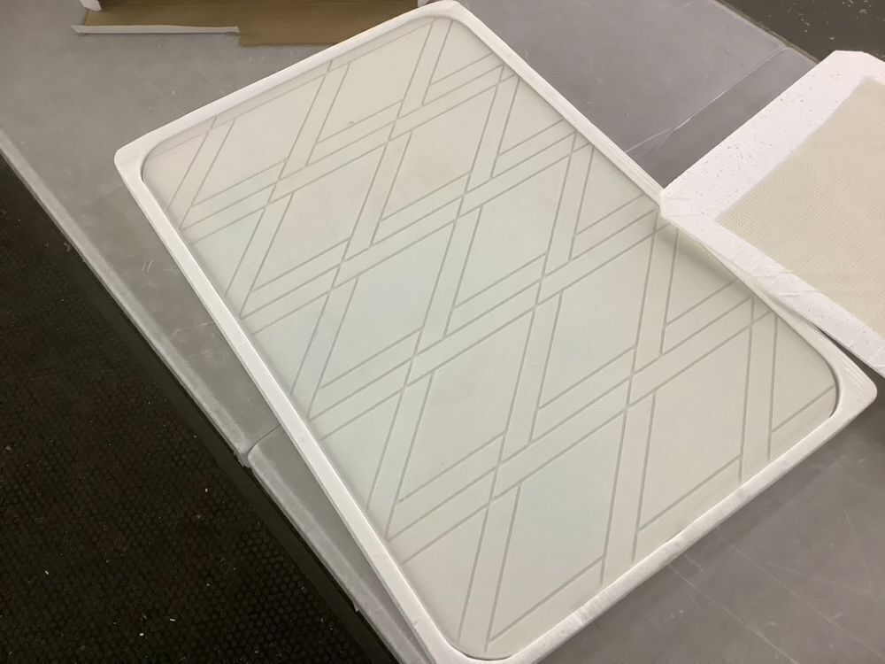 Diatomaceous Earth Bath Mat - Image 2 - Lot 451JF