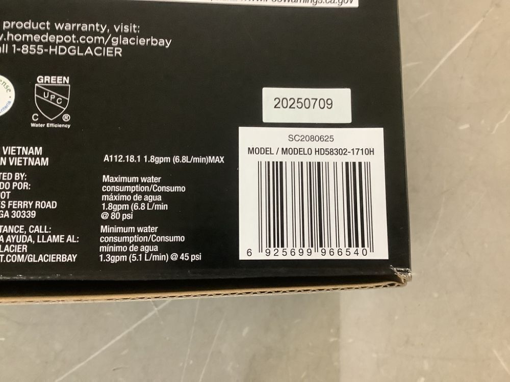 Glacier Bay Modern 1-Spray 7.9 in. Dual Tub Wall Mount Fixed and Handheld Shower Heads 1.8 GPM in Matte Black - Image 5 - Lot 534JF
