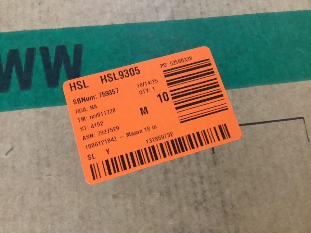 WESTIN OUTDOOR Mason 18 in. Weathered Wood Plastic Patio Adirondack Side Table - Image 3 - Lot 543JF