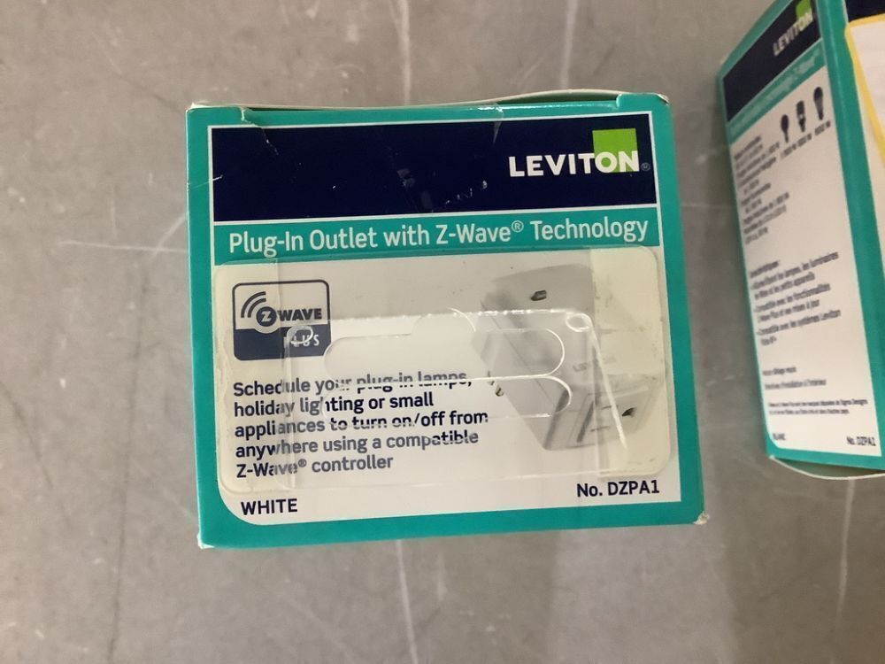 Lot of (2) Leviton Decora Smart Plug-In Outlet with Z-Wave Technology, White - Image 3 - Lot 546JF