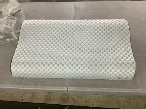 Ylekto Memory Foam Pillow 13" x 23" - Lot 558JF