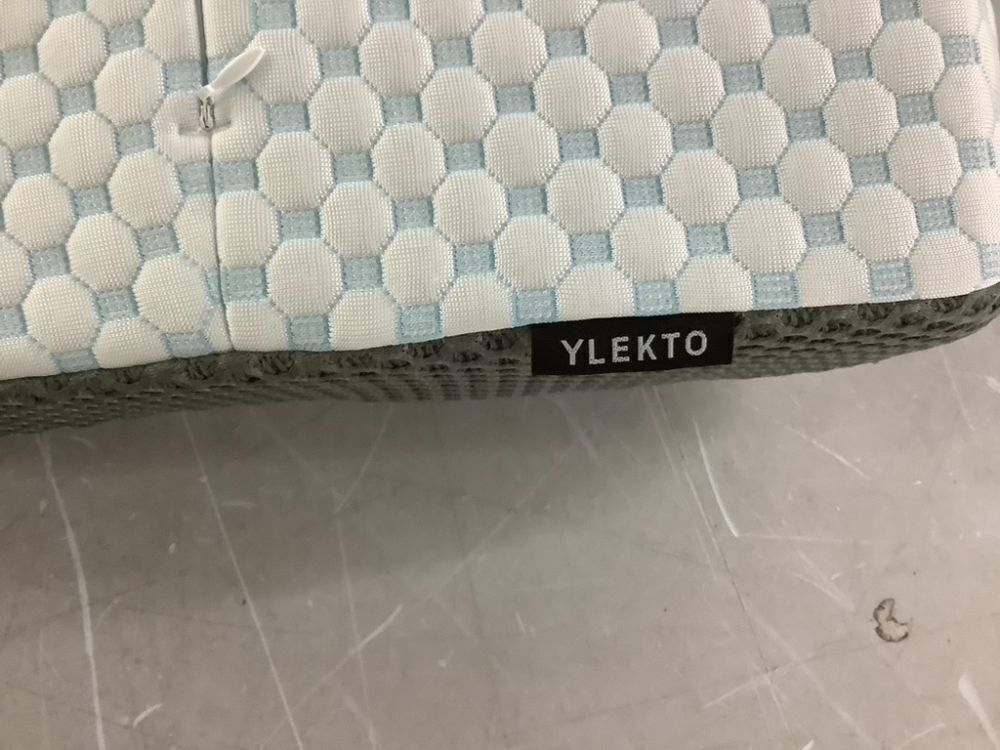 Ylekto Memory Foam Pillow 13" x 23" - Image 3 - Lot 558JF