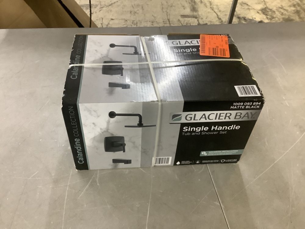 Glacier Bay Calandine Single-Handle 1-Spray Tub and Shower Faucet in Matte Black - Image 2 - Lot 641JF