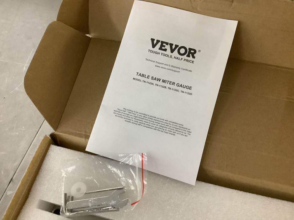 VEVOR Accurate Miter Gauge, Fits Slots 3/4 in. x 3/8 in., 15 Adjustable Angle Stops - Image 4 - Lot 647JF