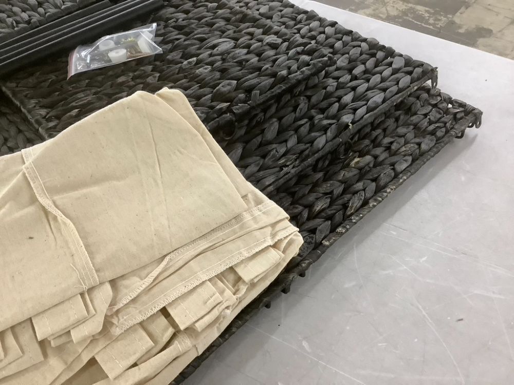 Large Water Hyacinth Double Laundry Hamper Basket w/ 2 Liner Bags - Image 7 - Lot 659