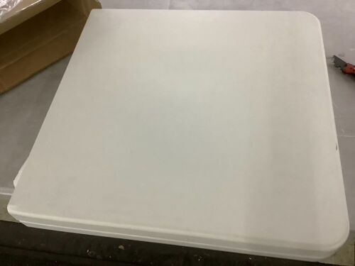 Portable Folding Plastic Dining Table w/ Handle, Lock - 4ft - Lot 660