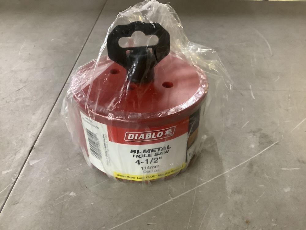 DIABLO 4-1/2 in. Bi-Metal Hole Saw with 2-3/8 in. Cutting Depth - Image 2 - Lot 731JF