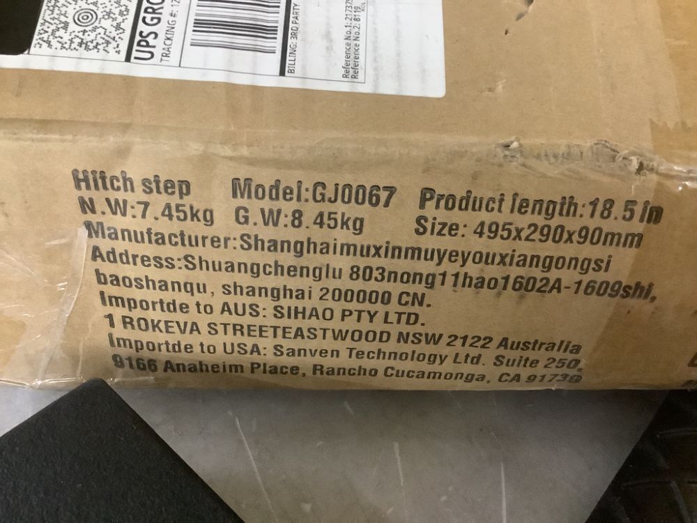 VEVOR Hitch Step for 2 in. Receiver, 350 lbs. Load Capacity, Rear Bumper Guard Protector - Image 7 - Lot 737JF