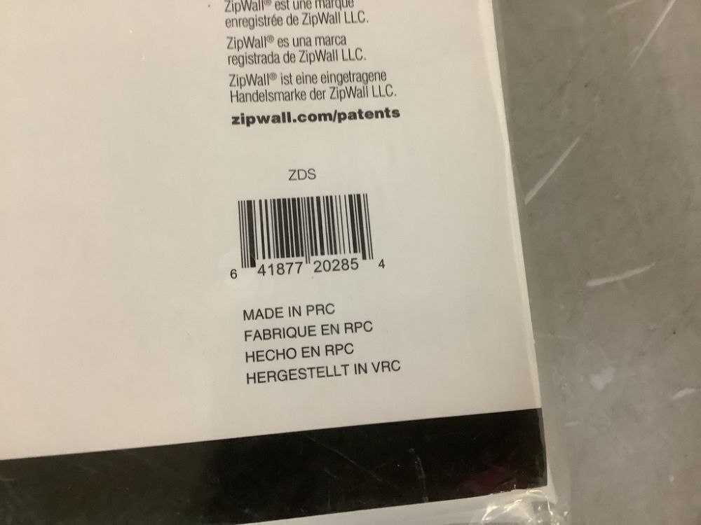 ZipWall 4 ft. x 7.5 ft Adhesive Zippers Standard Dust Barrier Door Kit with Double-Sided Tape and 2-Flap Hooks - Image 5 - Lot 742JF