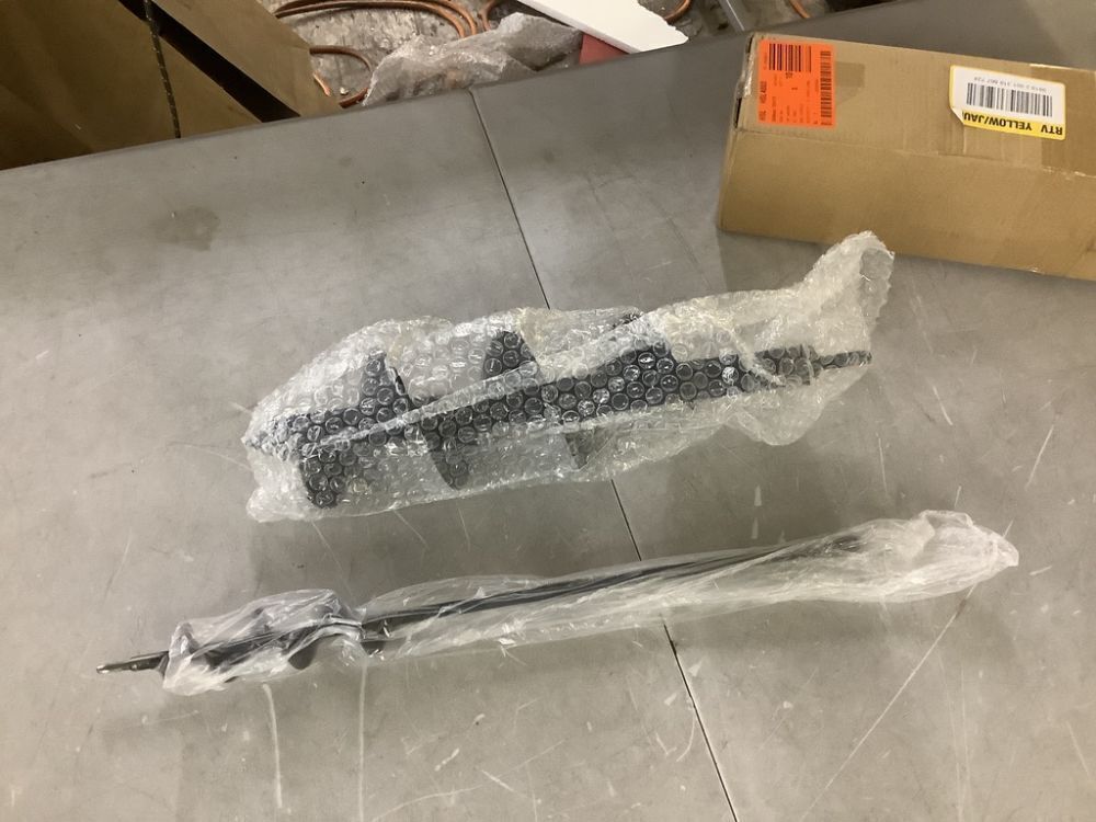 MYWISH 2-Piece Long Reach Garden Auger Drill Bit Set, 3/8 in. Drive - Image 2 - Lot 744JF