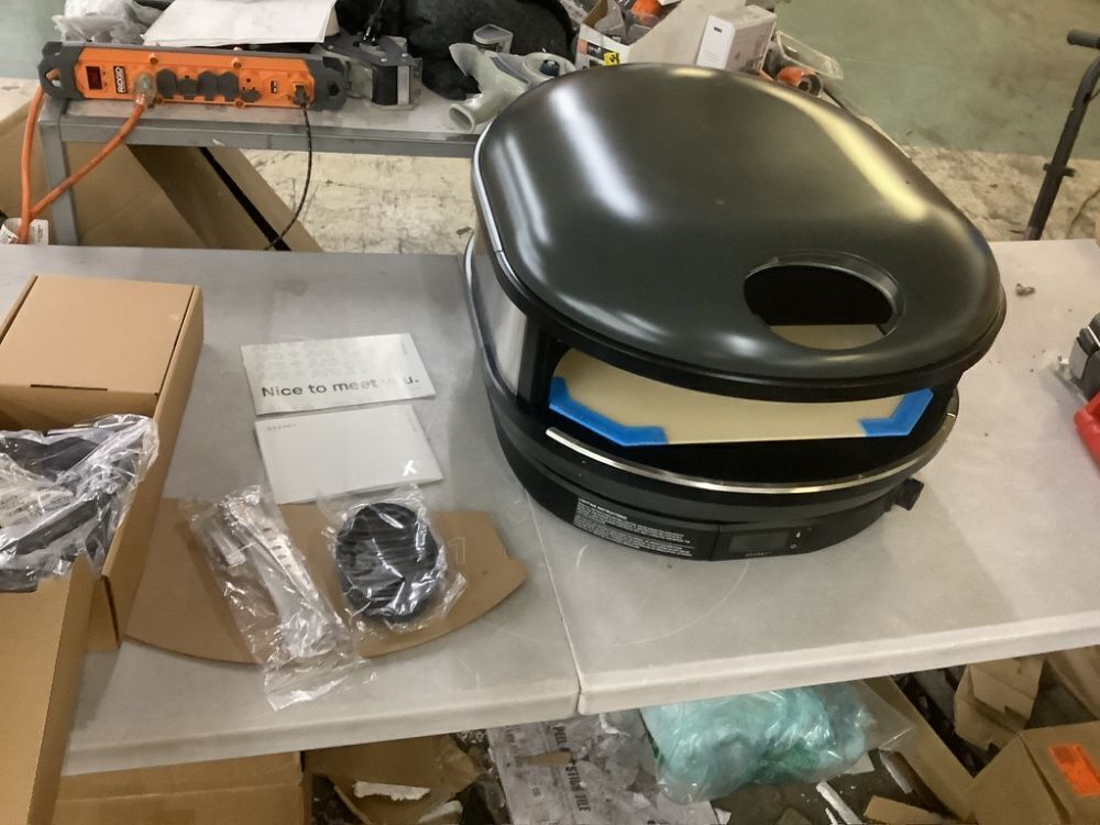 GOZNEY Arc XL Propane Outdoor Pizza Oven - Image 2 - Lot 5JF