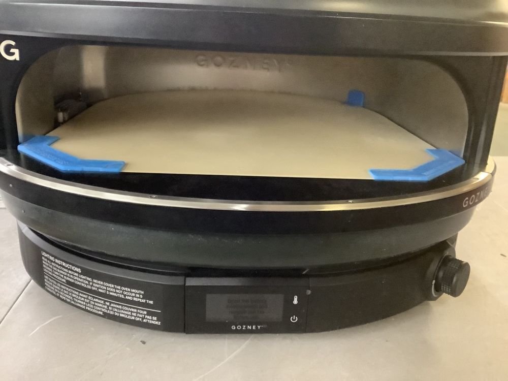 GOZNEY Arc XL Propane Outdoor Pizza Oven - Image 3 - Lot 5JF