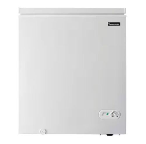 Magic Chef 5.0 cu. ft. Chest Freezer in White - Dented - Lot 25JF