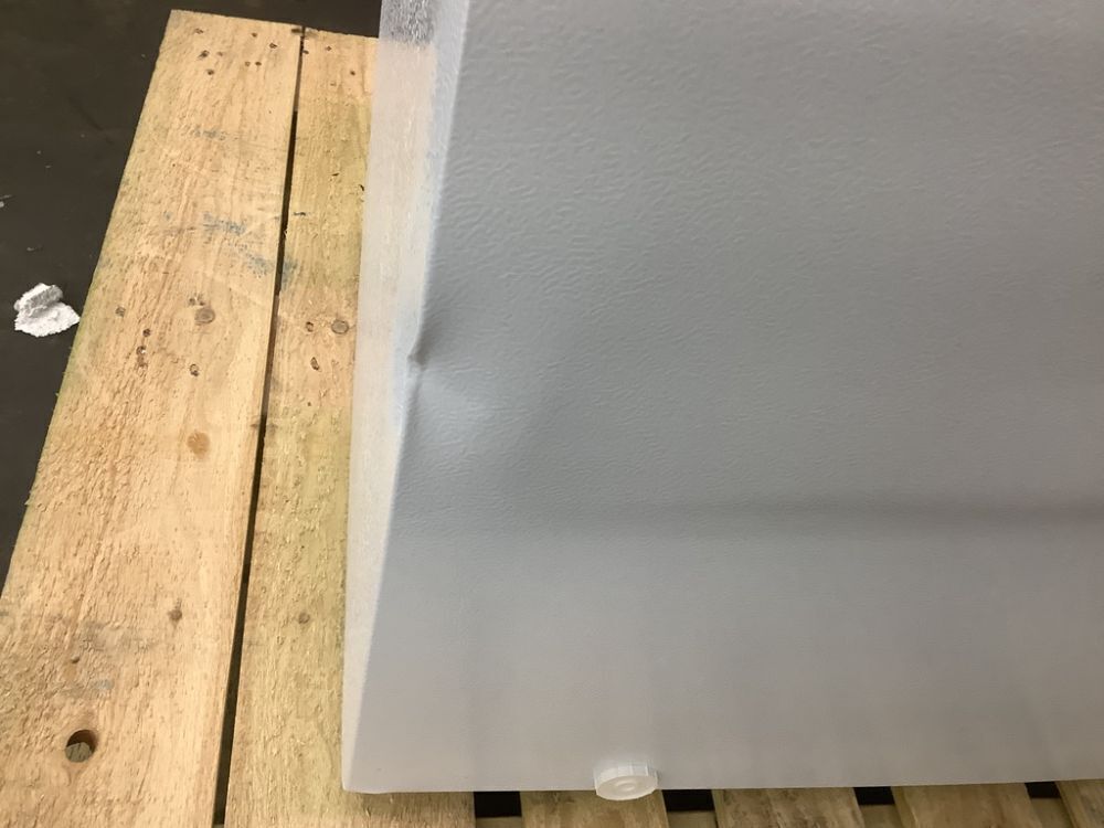 Magic Chef 5.0 cu. ft. Chest Freezer in White - Dented - Image 4 - Lot 25JF