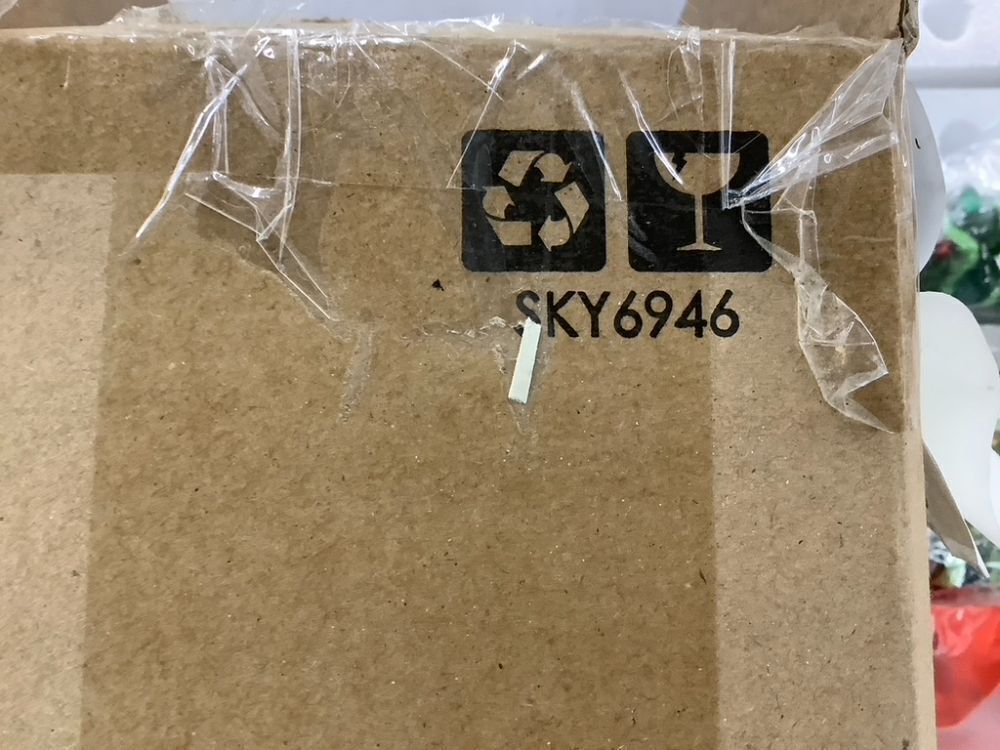 Set of 3 Pre-Lit Ceramic Tabletop Christmas Trees - Image 4 - Lot 309