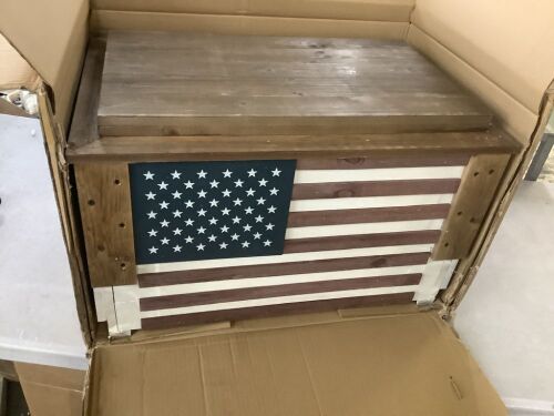 57 Qt. Wooden American Flag Patio Cooler - Needs Repair - Lot 421JF