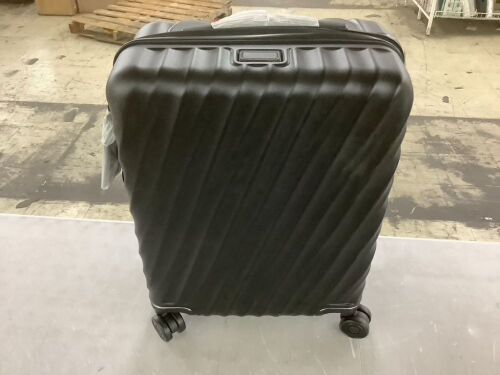 4 Wheeled Hard Shell Suitcase - Lot 559JF