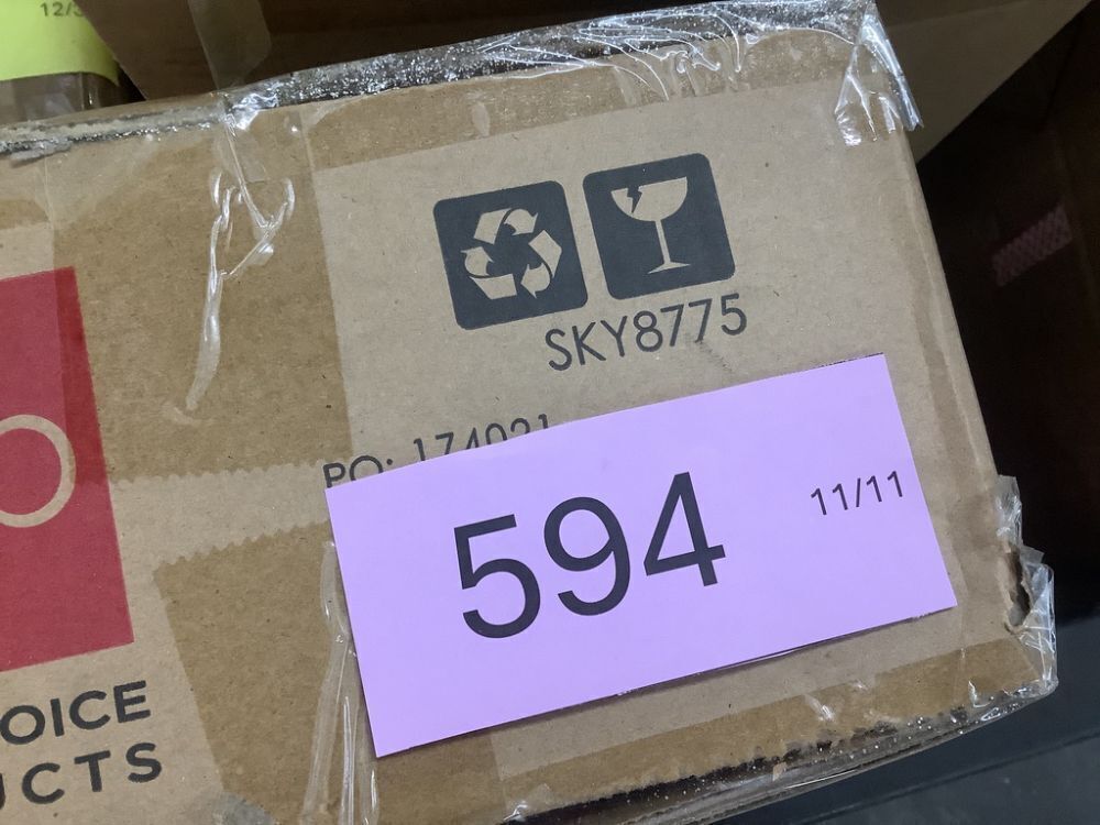 9Ft Pre-Lit Christmas Garland W/ 2-In-1 Led Lights - Image 2 - Lot 594