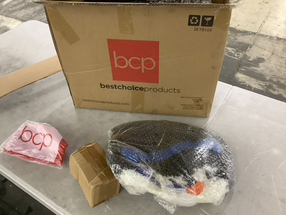 2pc Lighted Pop-Up Penguin Family Christmas Decoration w/ 150 Lights - 3ft - Image 2 - Lot 610