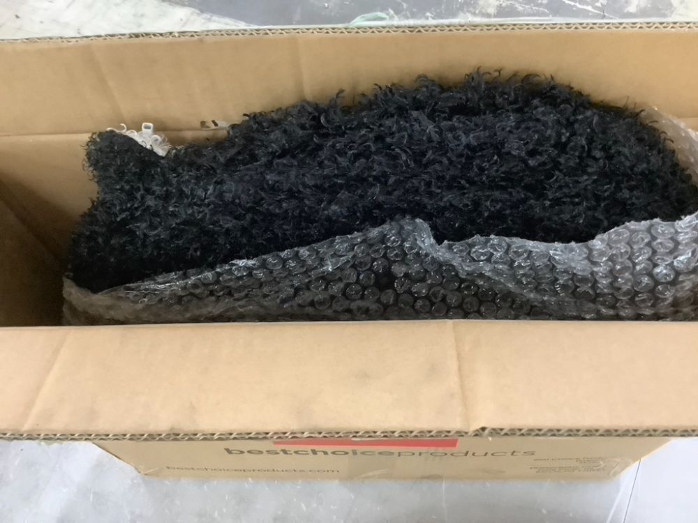 2pc Lighted Pop-Up Penguin Family Christmas Decoration w/ 150 Lights - 3ft - Image 3 - Lot 610