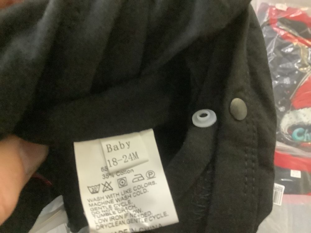 Christmas Crew Matching Kids Pajamas, 5 Sets - 6-7T, 5T, 8-9T, 4T & 18-24M - Image 8 - Lot 624