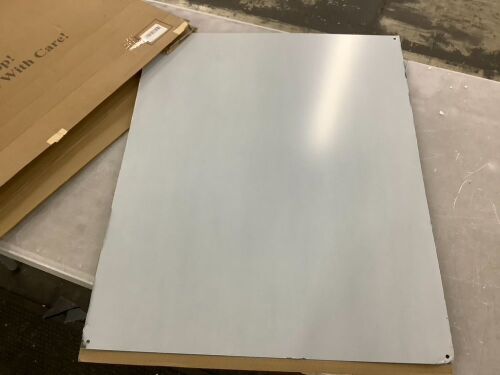 24" x 30" Reversible Metal Backsplash - Lot 656JF