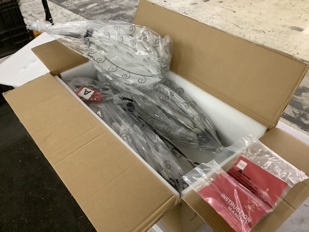 Wrought Iron Christmas Tree Ornament Display w/ Easy Assembly, Stand - 6ft - Image 2 - Lot 795