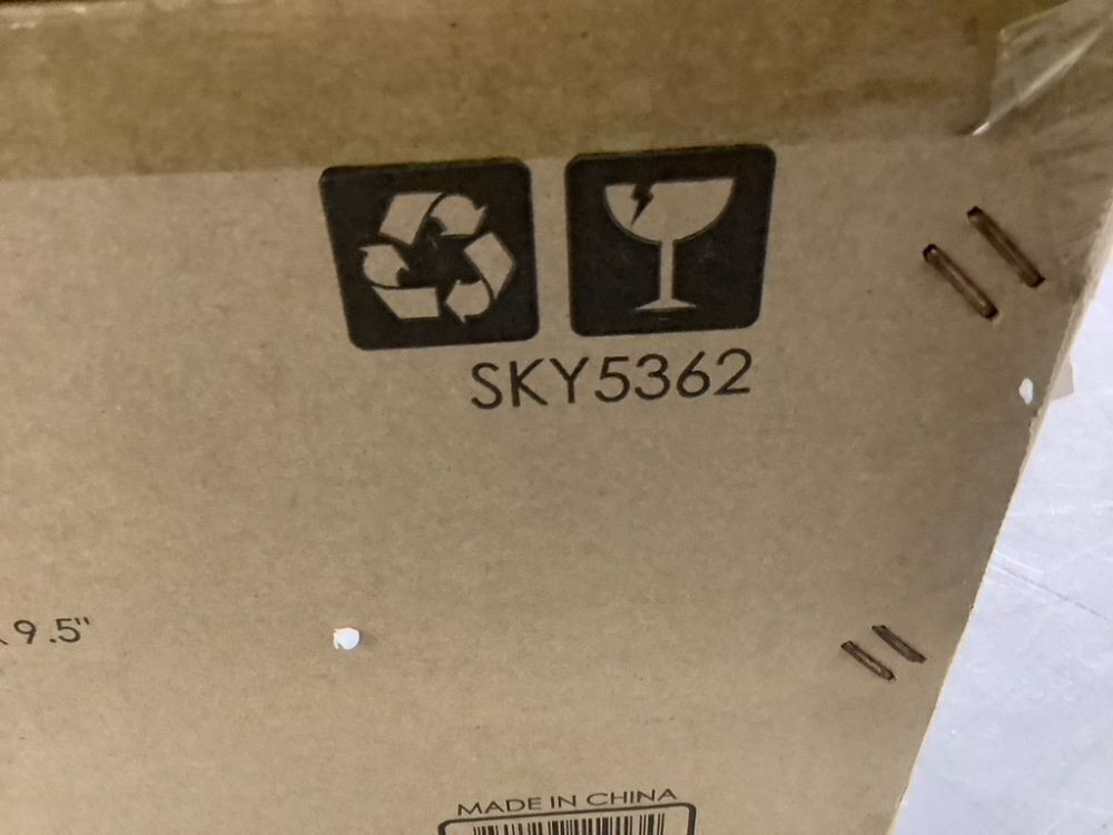 Wrought Iron Christmas Tree Ornament Display w/ Easy Assembly, Stand - 6ft - Image 10 - Lot 795