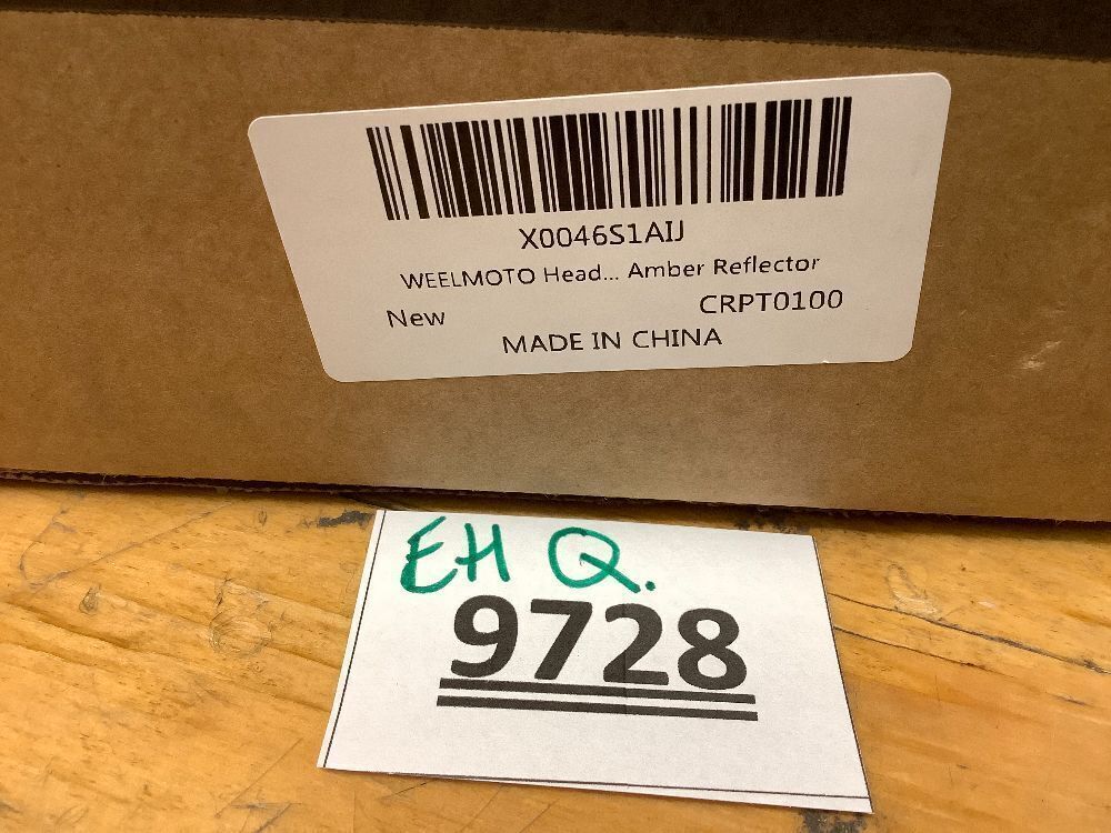 WEELMOTO Headlights Replacement Automotive Headlight Assemblies Chrome Housing Amber Reflector - Image 4 - Lot 9728