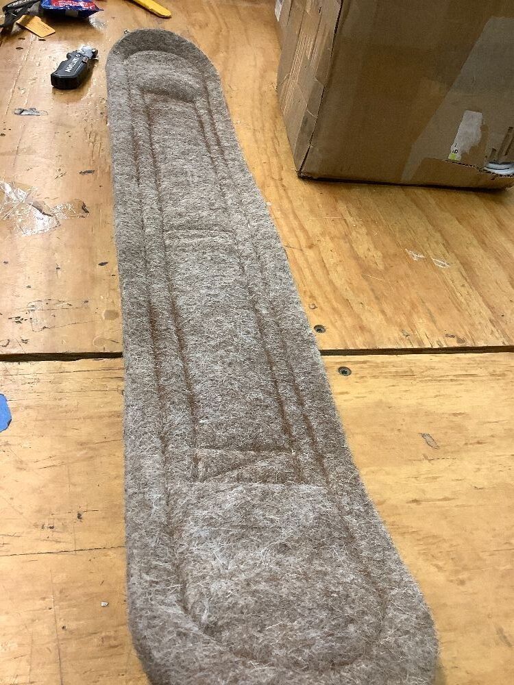 Weaver Equine Smart Cinch Wool Blend Felt Lined Horse Cinch, 28-in - Image 3 - Lot 9768