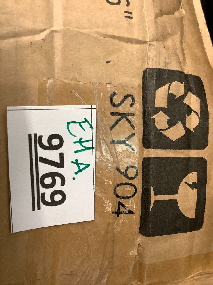 Set of 2 Adjustable Zero Gravity Patio Chair Recliners w/ Cup Holders - Image 3 - Lot 9769