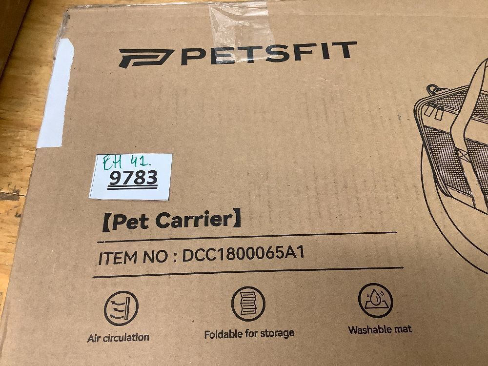 Expandable Cat Carrier - Image 5 - Lot 9783