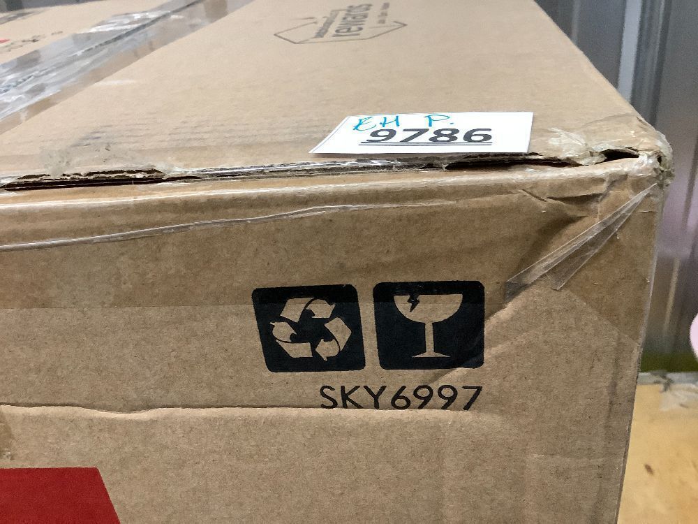 Multipurpose Hyacinth Storage Tote Basket - Image 3 - Lot 9786