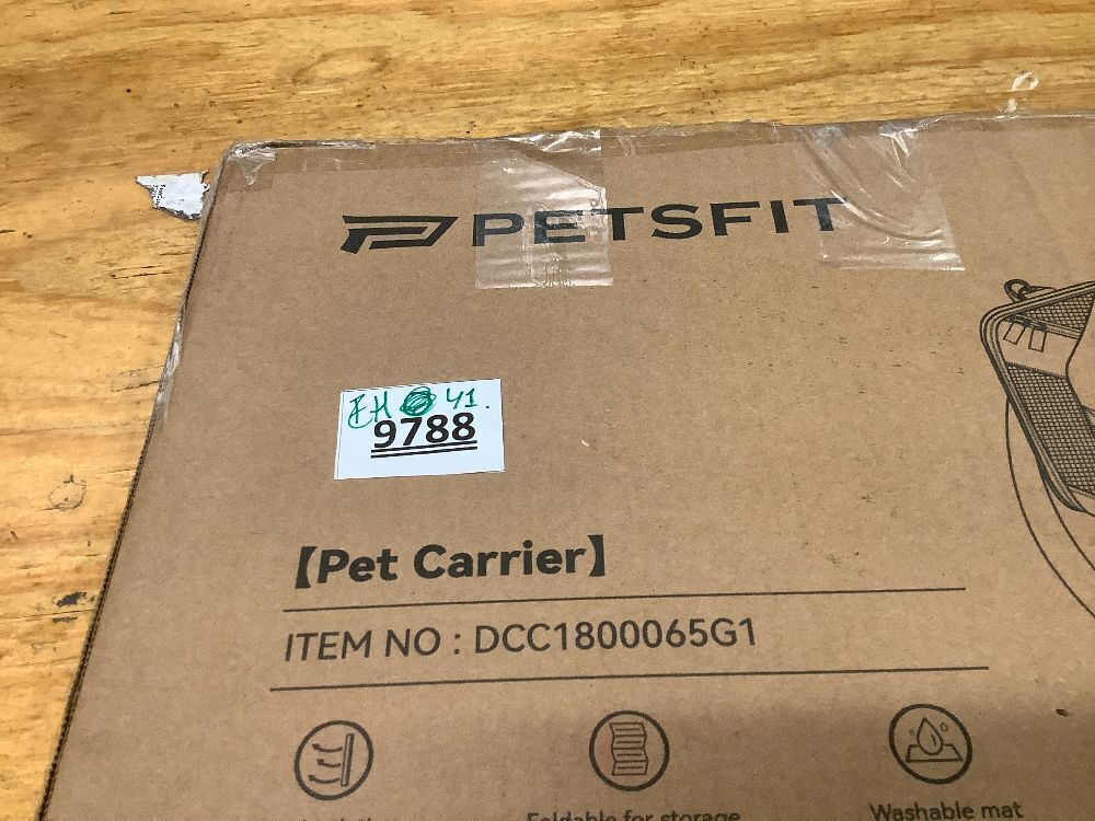 PETSFIT Large Capacity Lightweight Washable Soft-Sided Pet Travel Carrier - Image 4 - Lot 9788