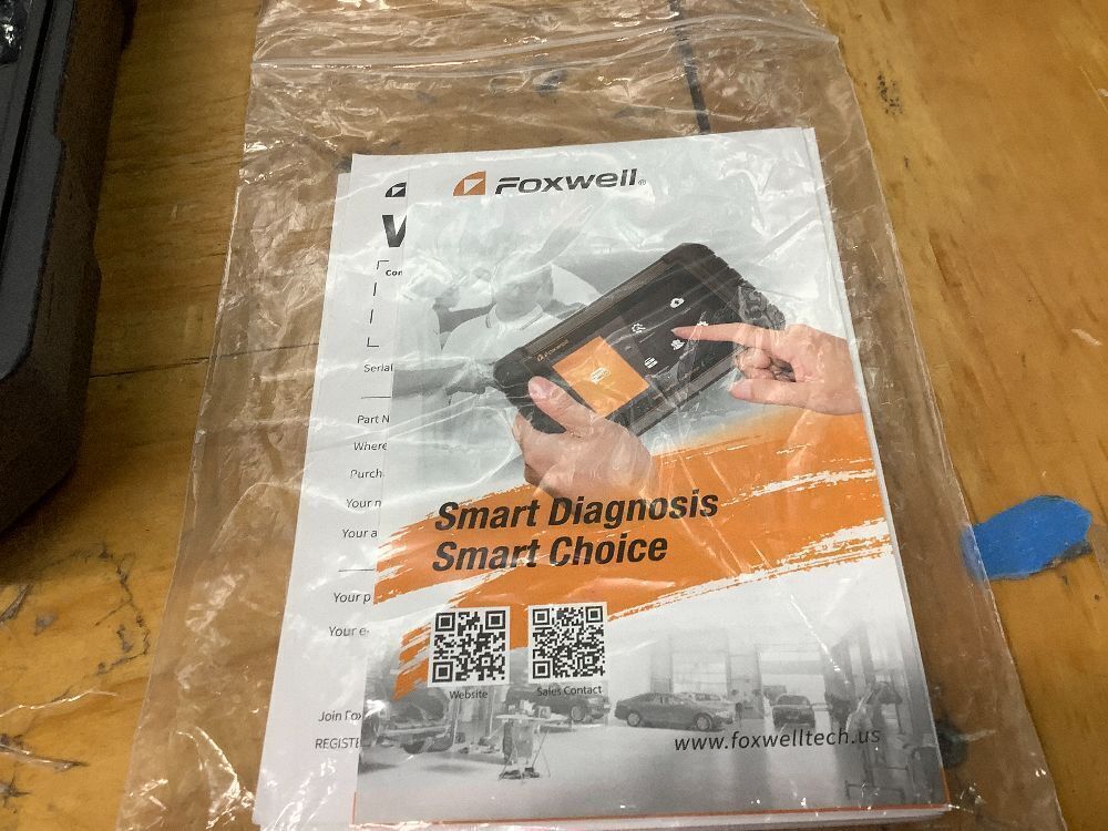 FOXWELL OBD2 Scanner Tablet, Multi System Diagnostic Tool - Image 1 - Lot 9789