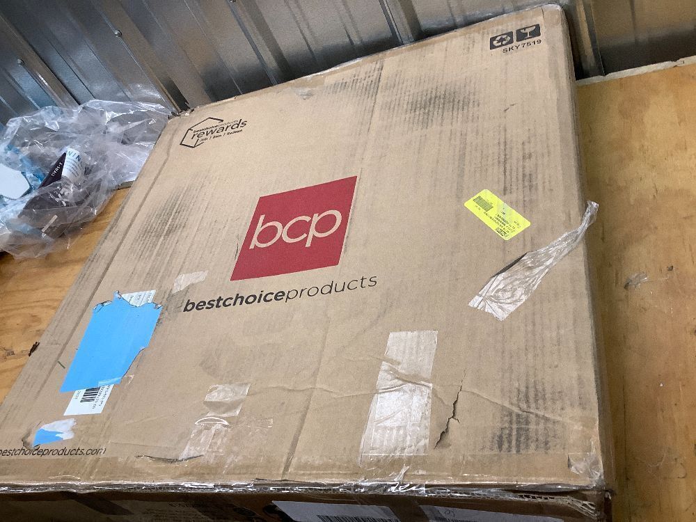 Large Water Hyacinth Double Laundry Hamper Basket w/ 2 Liner Bags - Image 2 - Lot 9811