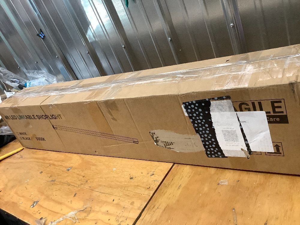 hykolity 4 Pack Linkable LED Shop Light, 4FT 42W [250W Equivalent], 4400lm, 5000K Daylight, with Plug, Utility Light Fixture, Hanging or Surface Mount, Black - Image 3 - Lot 9875