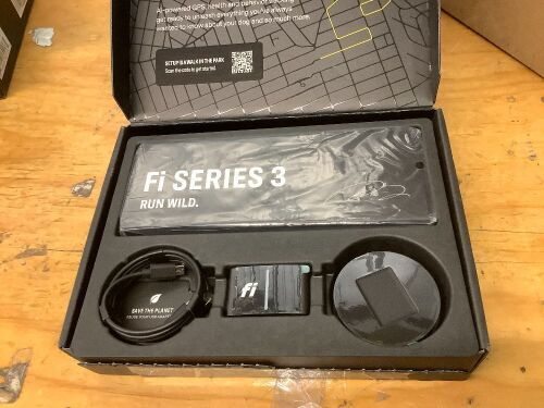 NEW Fi Series 3+ GPS Smart Dog Collar Kit - Lot 9904