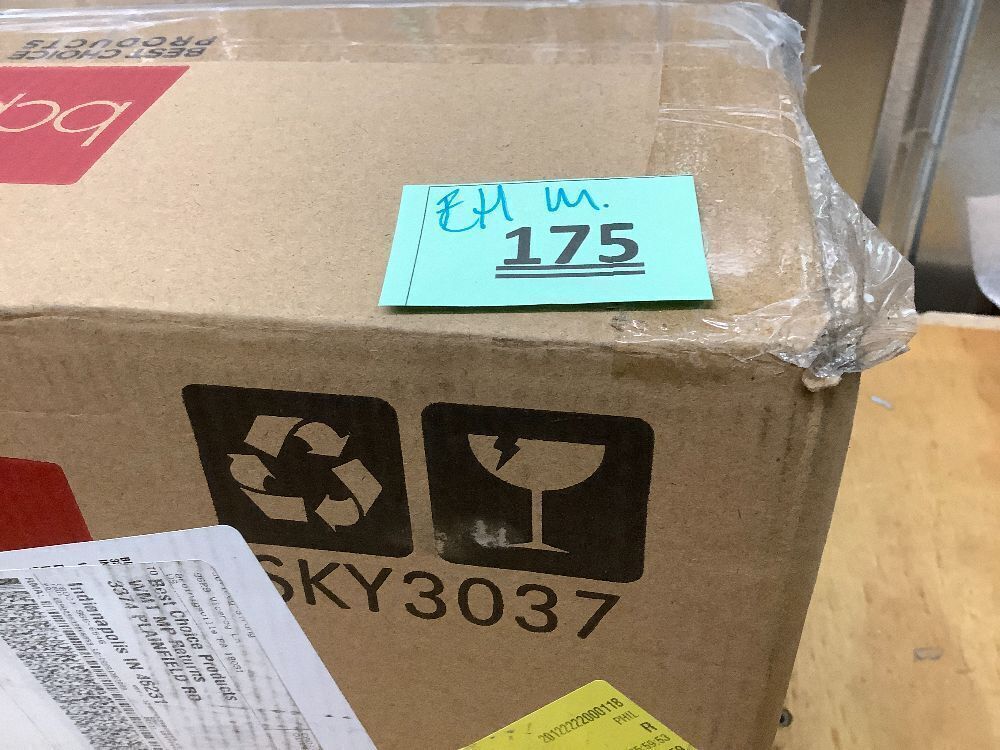 Pre-Lit Ceramic Tabletop Christmas Tree with Lights- 15in - Image 3 - Lot 175