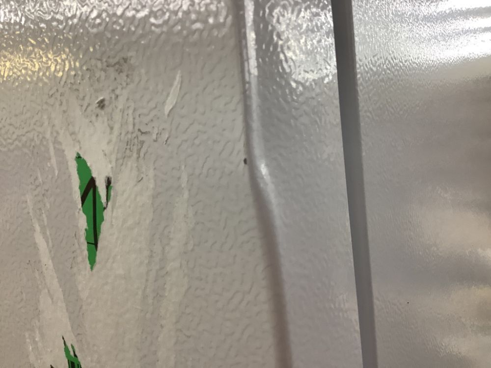 Vissani 18 cu. ft. Top Freezer Refrigerator - Small Dents - Image 4 - Lot 11JF