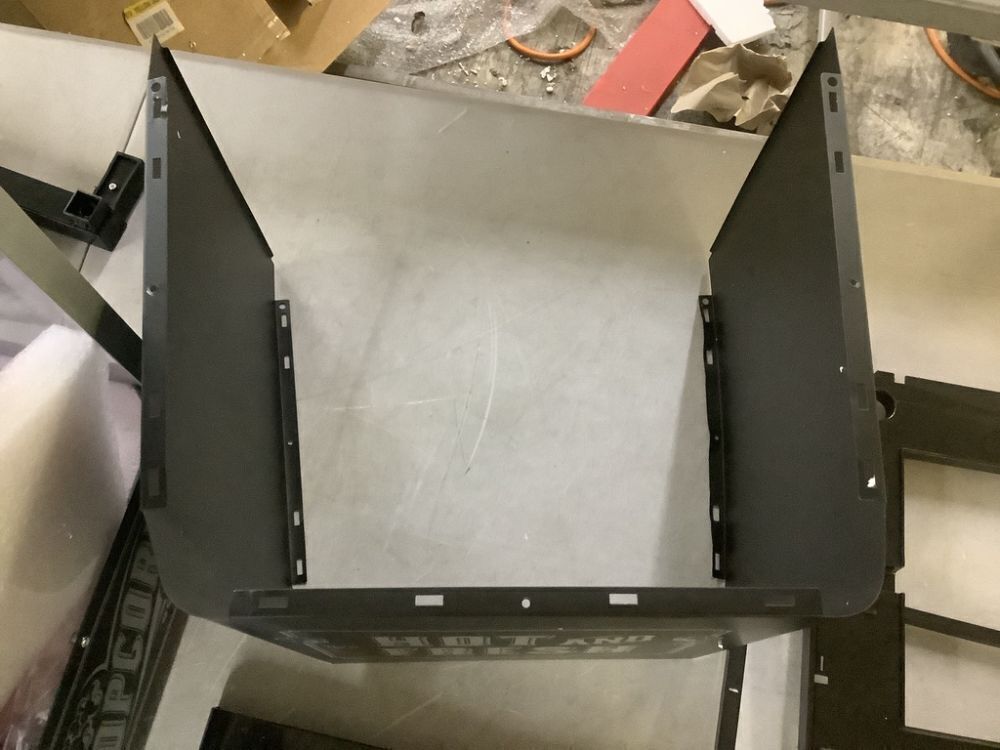 Nostalgia 300 W 2.5 oz. Black Popcorn Cart with 5 Qt. Popcorn Bowl - Image 8 - Lot 90JF